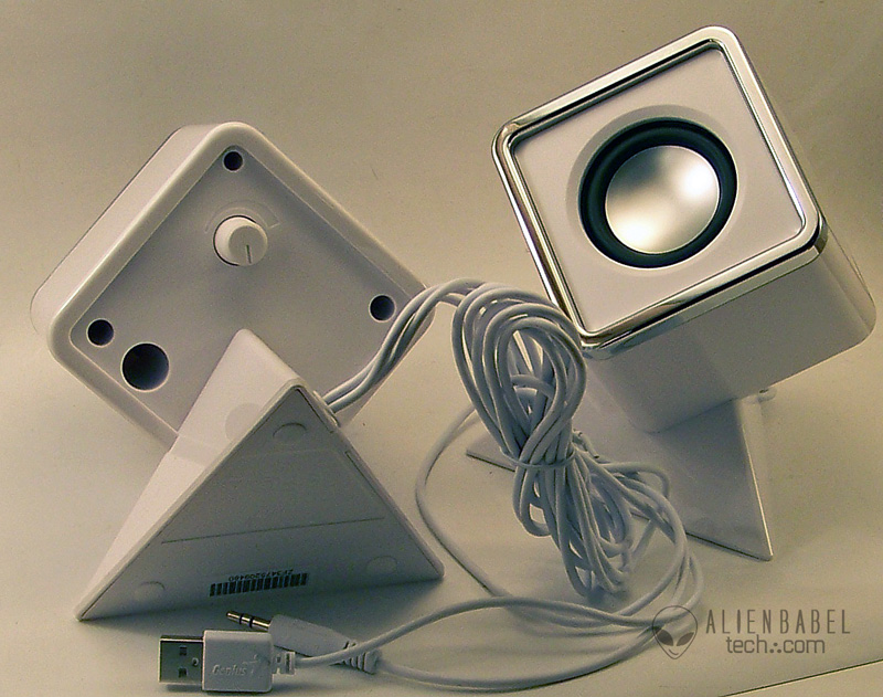 Genius SP-D150 speakers - Back